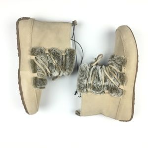 NEW Lucky Brand "Aresey" Faux Fur Boot Slipper